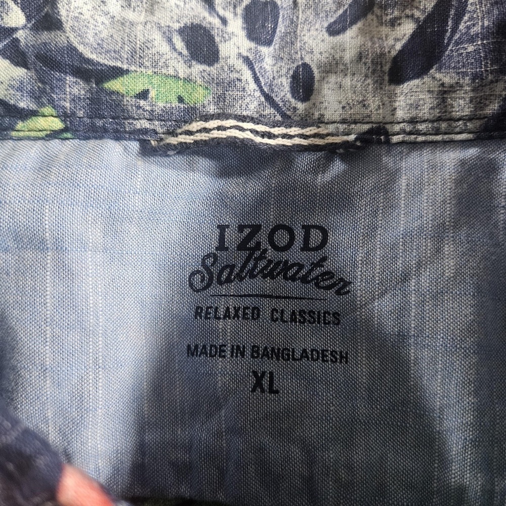 IZOD Saltwater Shirt Mens XL Blue Tropical Floral Short Sleeve Button Up Casual - Picture 2 of 4
